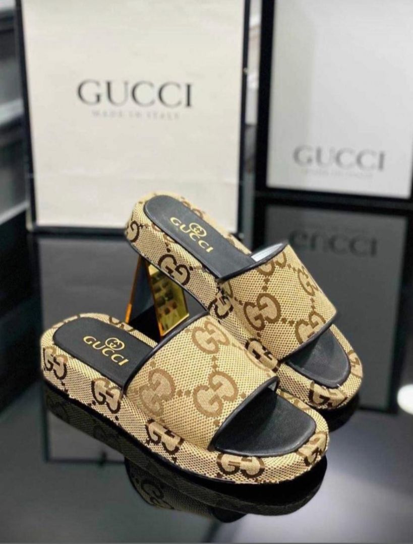 GUCCI T1001 KADIN VİP TERLİK 